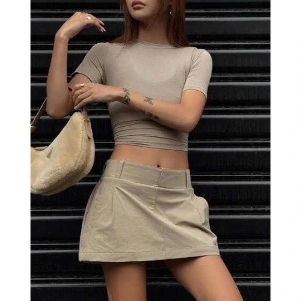 Alo Yoga Fan Club Mini Skirt Gravel XS